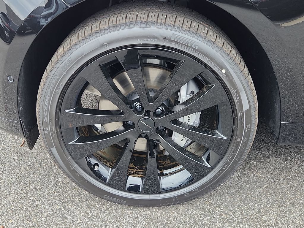 New 2026 Land Rover Range Rover Sport Dynamic SE AWD/4WD image 9