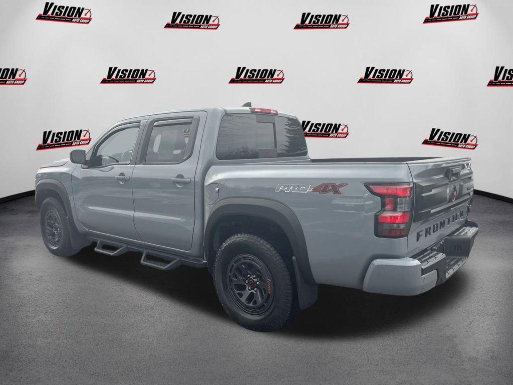 Certified 2025 Nissan Frontier PRO-4X image 7