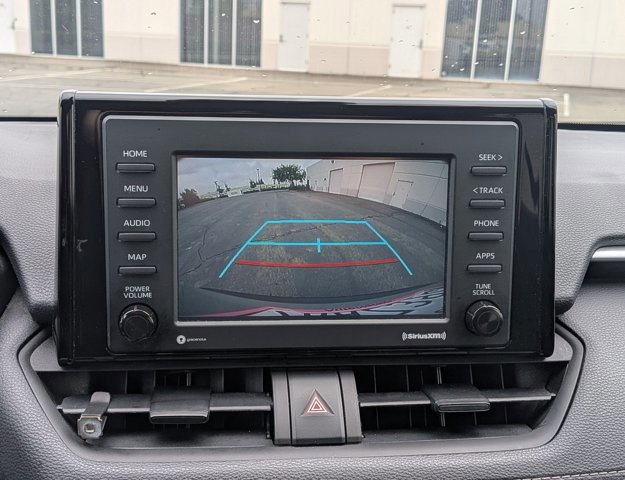 Used 2022 Toyota RAV4 XLE image 15