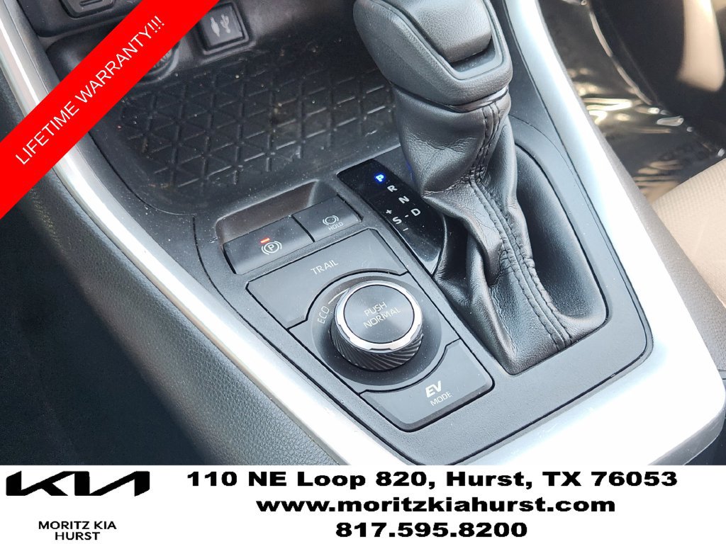 Used 2019 Toyota RAV4 XLE w/ Convenience Package AWD/4WD image 9