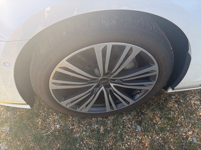 Used 2022 Audi A8 L 3.0T image 2