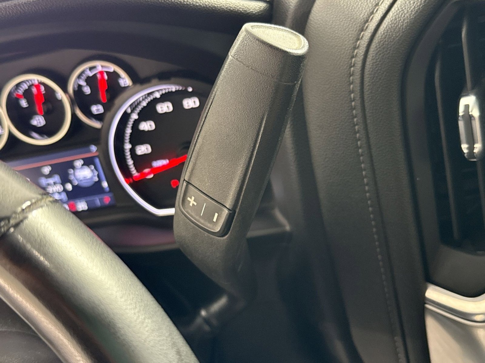 Used 2023 Chevrolet Silverado 2500 LTZ w/ Gooseneck/5TH Wheel Package image 22