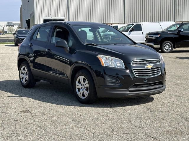 Used 2016 Chevrolet Trax LS FWD image 6