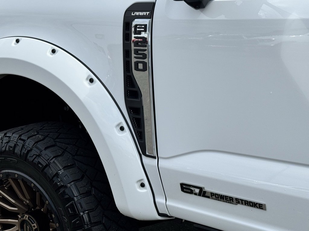 Used 2023 Ford F250 Lariat image 47