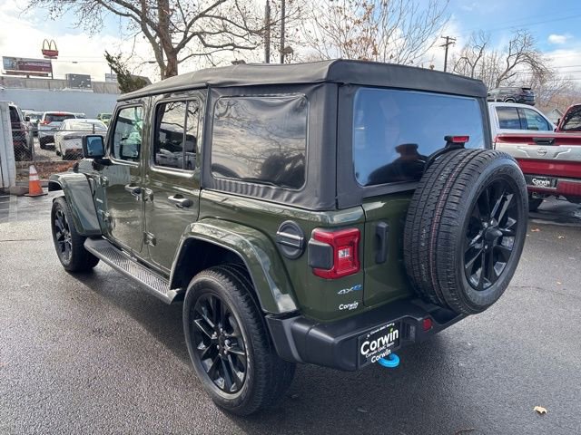 Used 2022 Jeep Wrangler Unlimited Sahara image 6