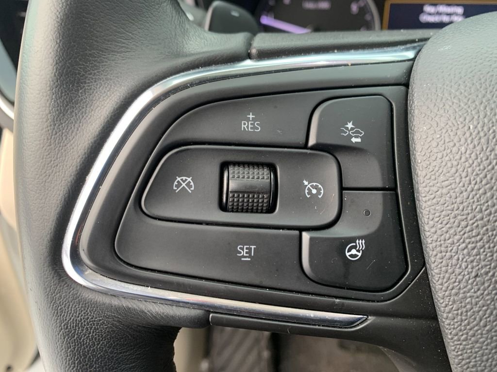 Used 2023 Buick Envision Avenir image 27