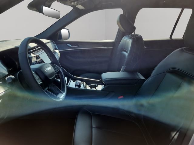 New 2025 Jeep Grand Cherokee Limited w/ Trailer Tow Package image 9