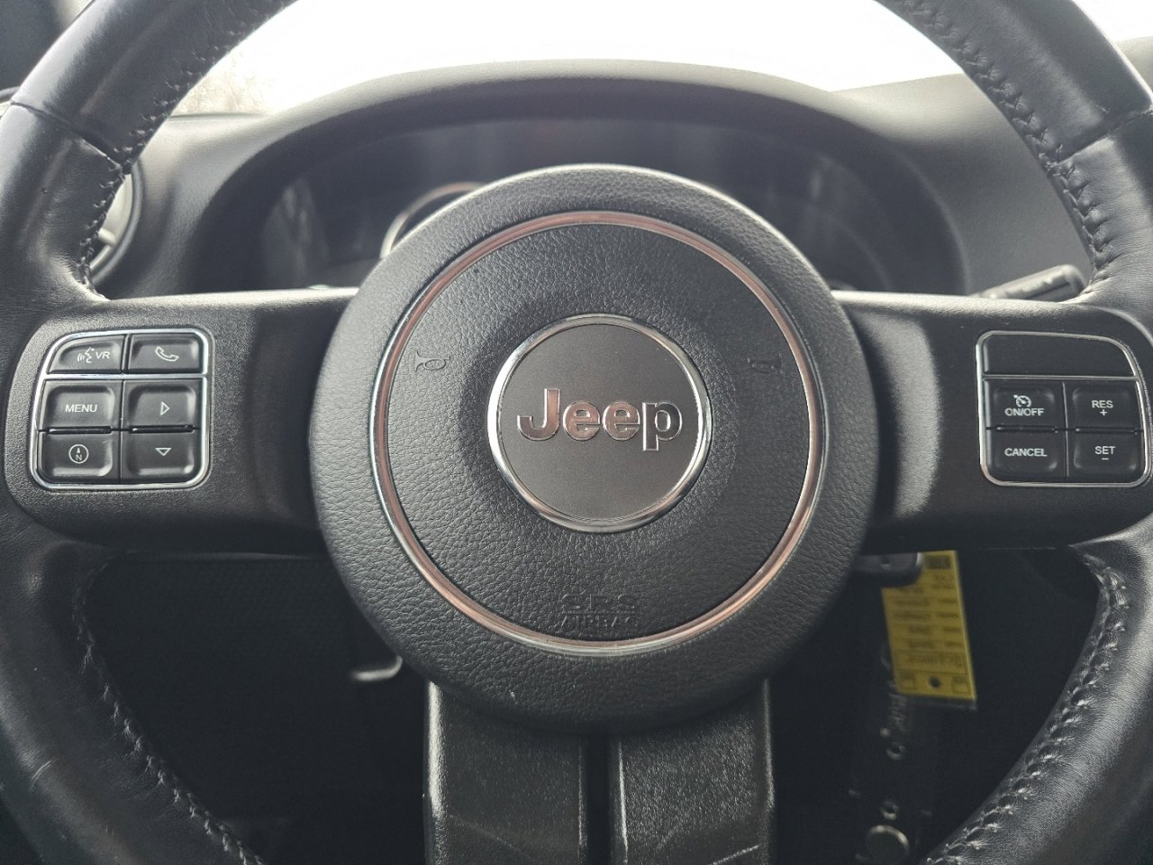 Used 2018 Jeep Wrangler Sahara w/ Connectivity Group image 27