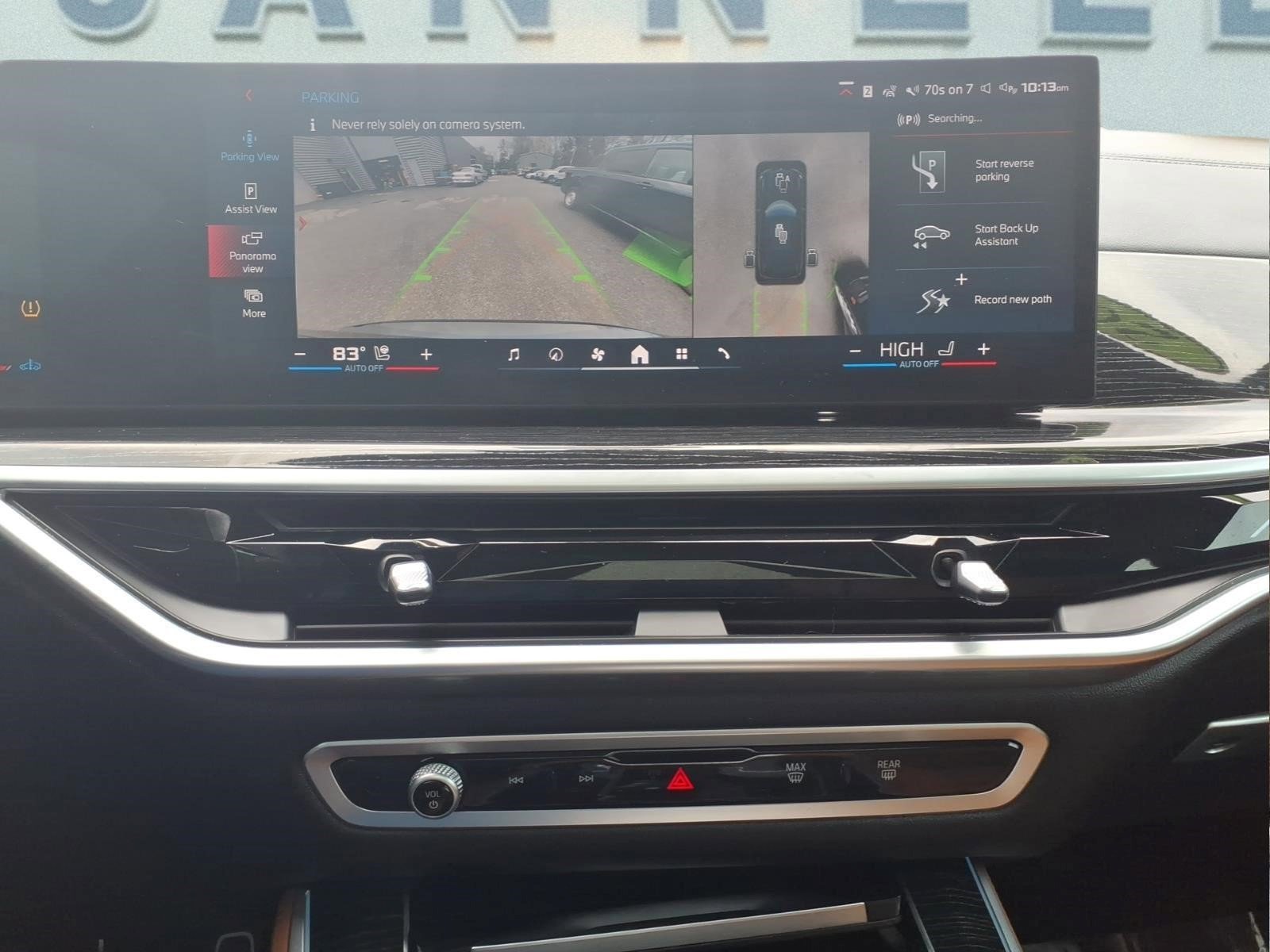 Used 2024 BMW X5 M60i w/ Executive Package image 22