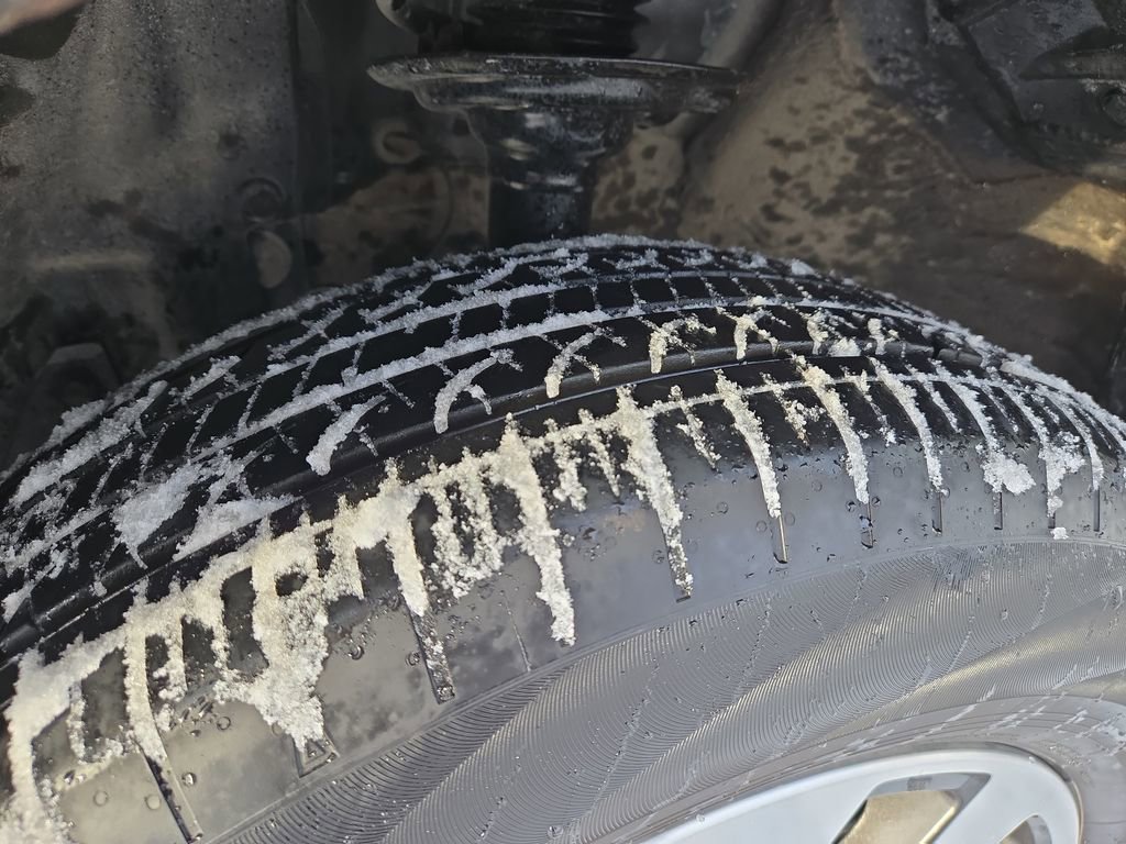 Used 2025 Subaru Outback image 11