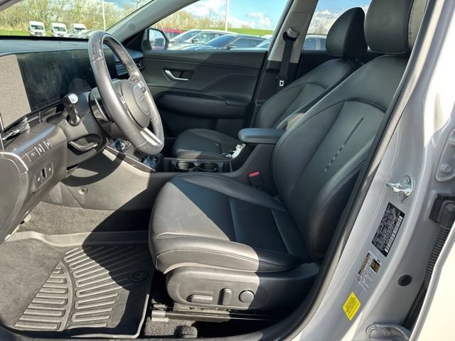 Used 2024 Hyundai Kona Limited AWD/4WD image 15