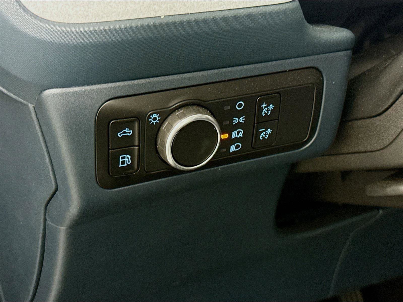 Used 2025 Ford Maverick XLT w/ XLT Luxury Package image 7