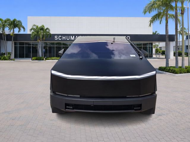 Used 2024 Tesla Cybertruck AWD Crew Cab image 2