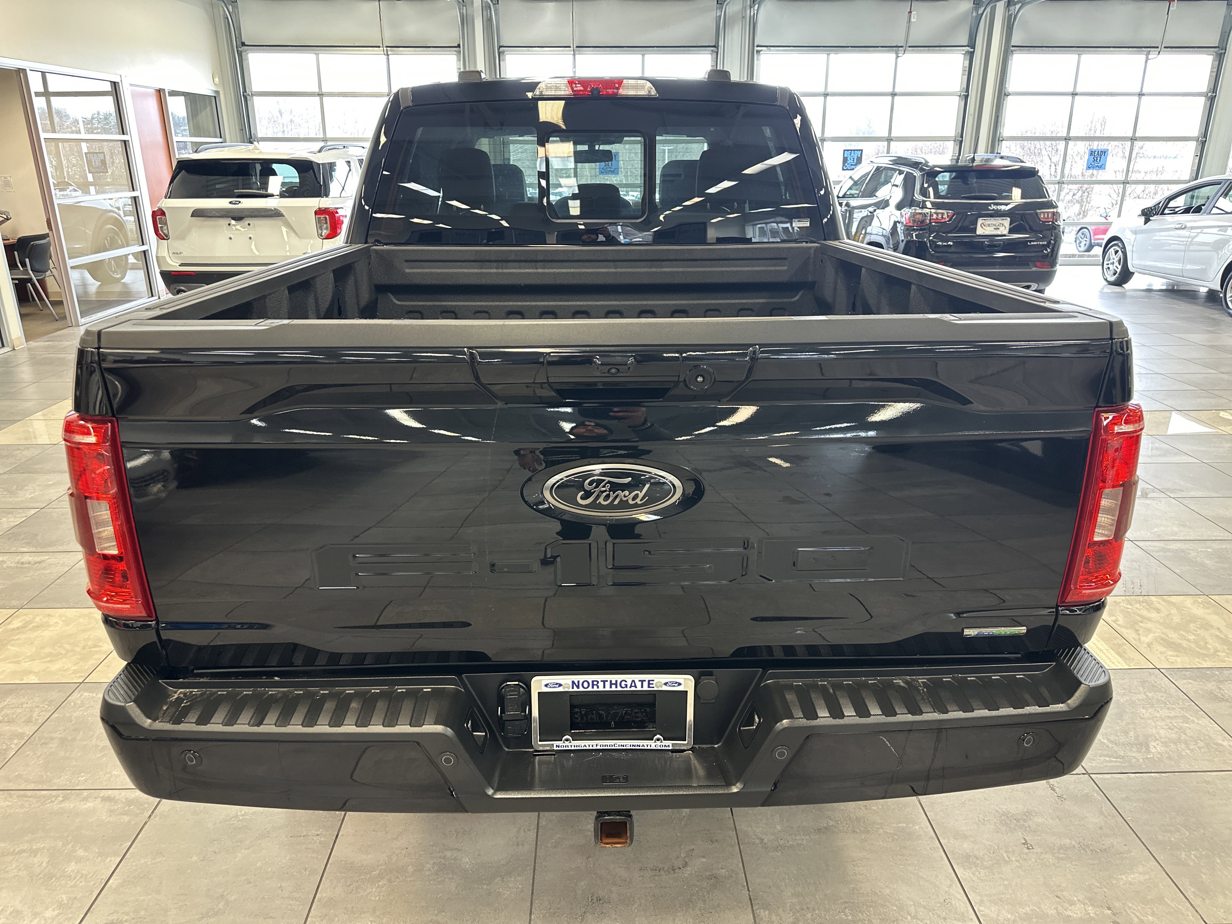 Used 2022 Ford F150 XLT w/ Equipment Group 302A High image 17