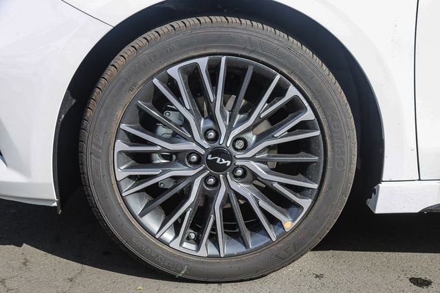 New 2024 Kia Forte GT-Line w/ GT-Line Premium Package image 11