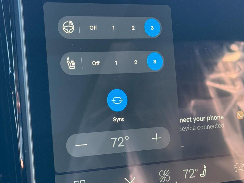 New 2026 Volvo XC60 B5 Plus w/ Protection Package Premier image 13