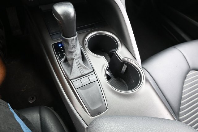 Used 2023 Toyota Camry SE FWD image 26