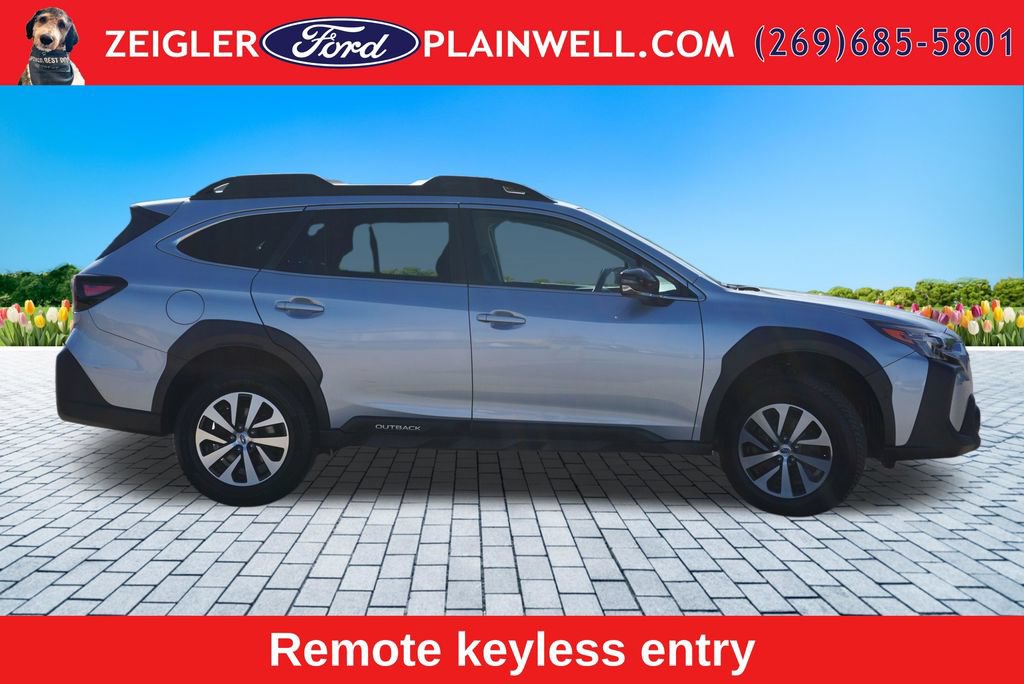Used 2023 Subaru Outback Premium AWD/4WD image 6