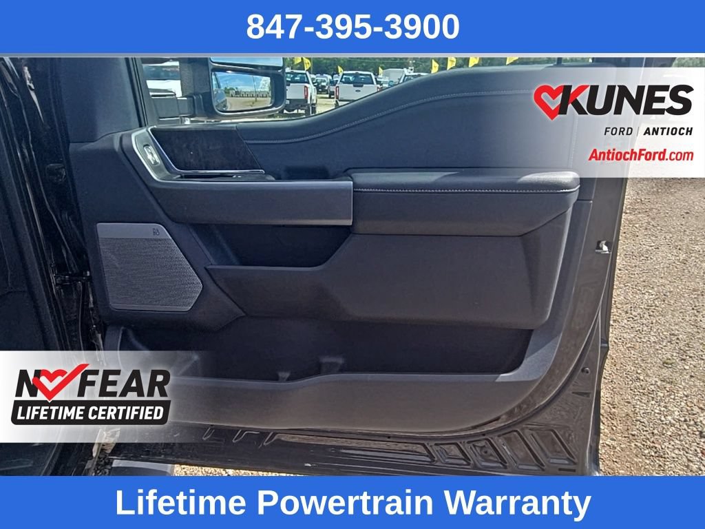 Used 2025 Ford F250 Lariat AWD/4WD image 17