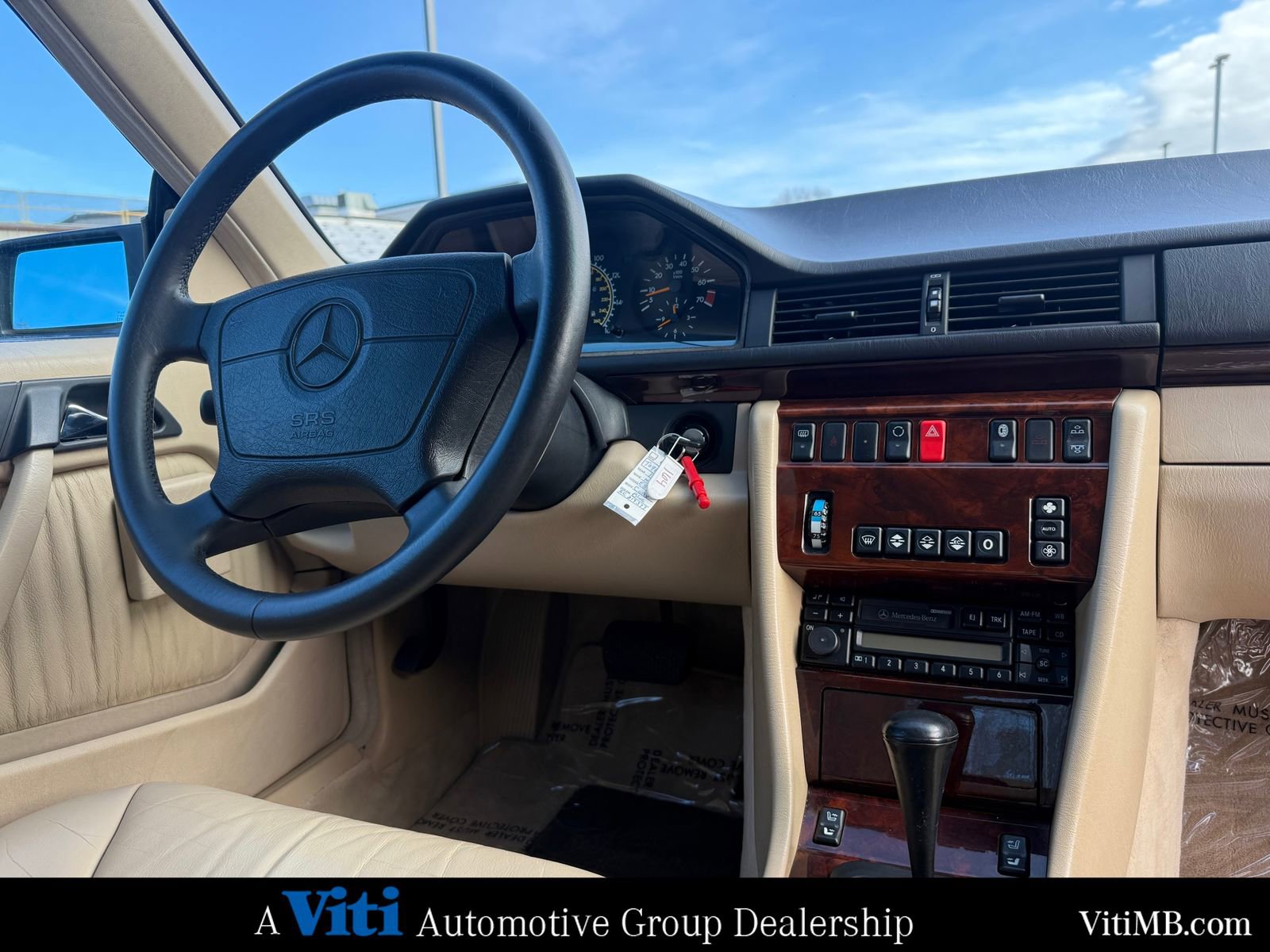 Used 1995 Mercedes-Benz E 320 E 320 image 30