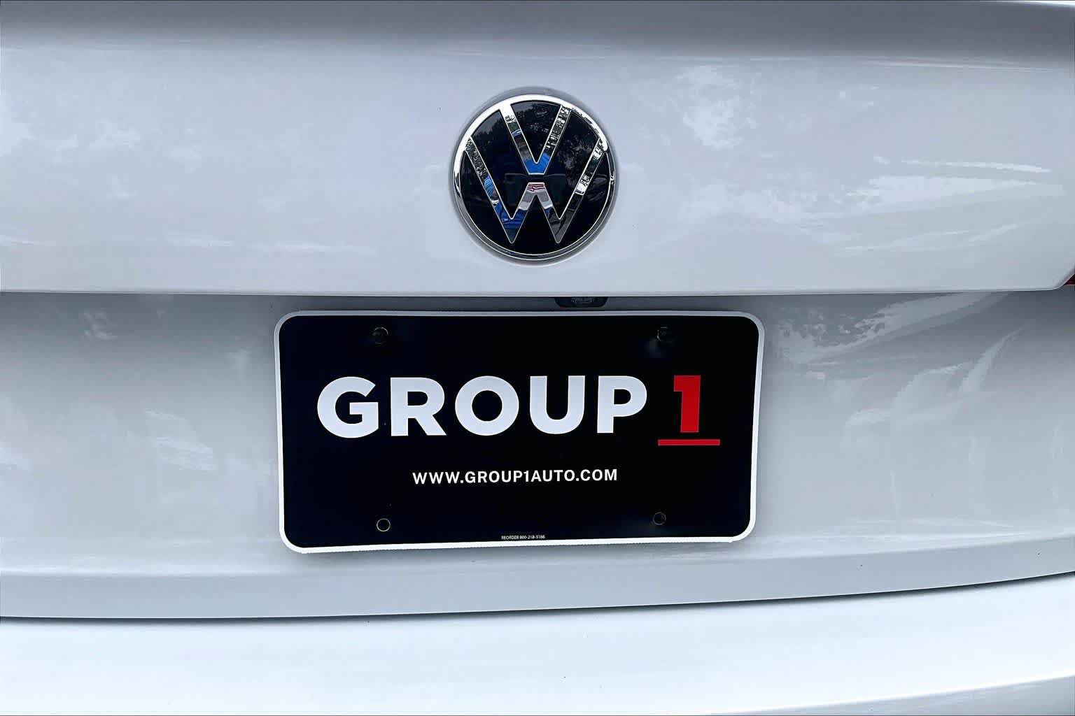 Used 2023 Volkswagen Jetta SE FWD image 33