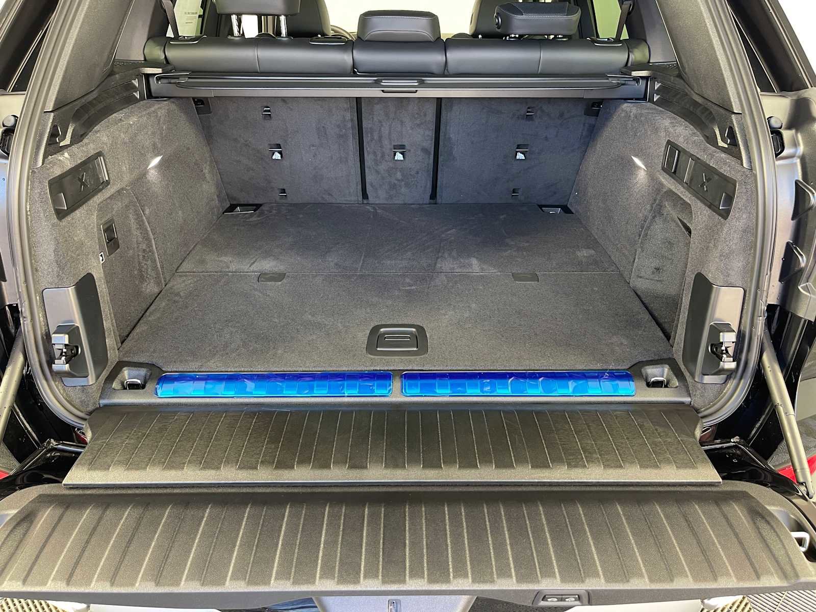 New 2026 BMW X5 xDrive50e image 30