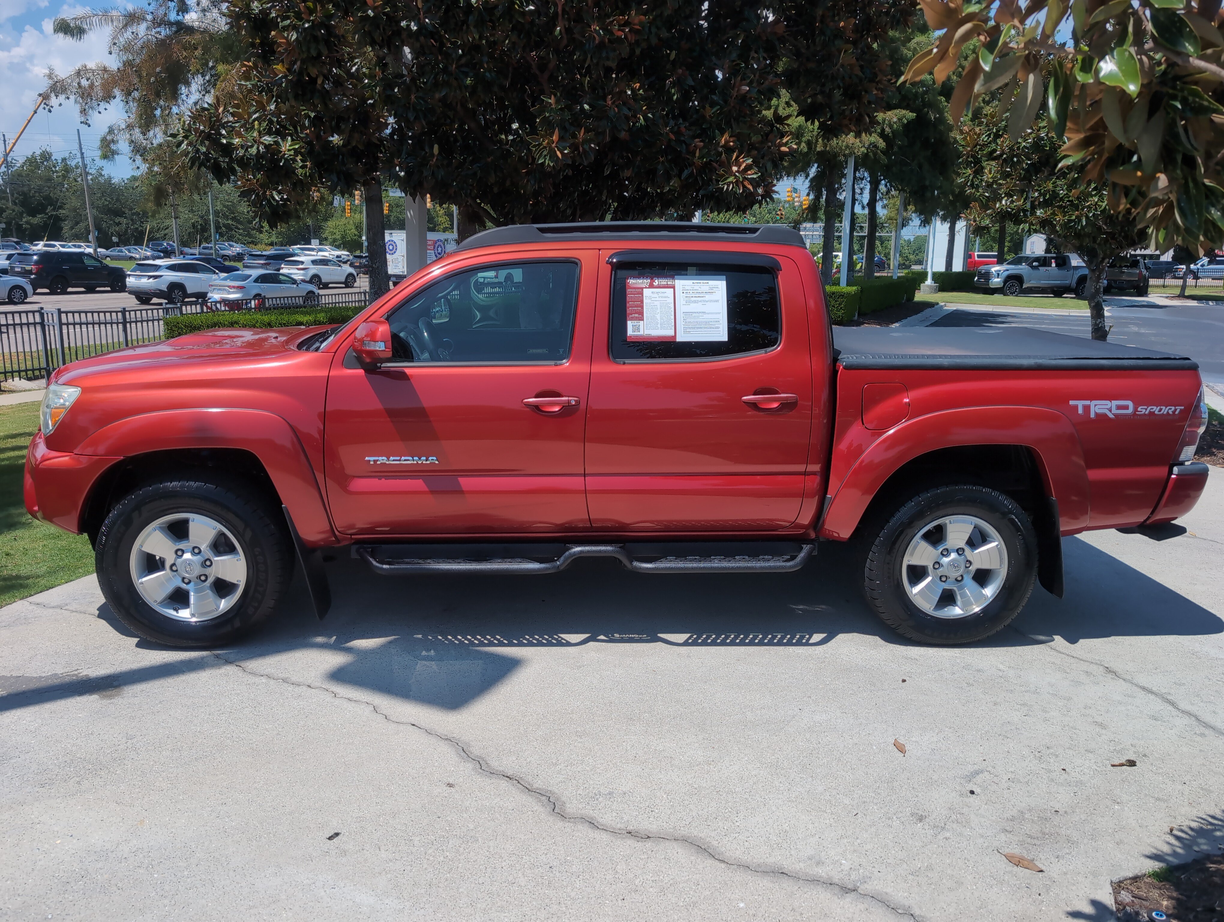 Used 2014 Toyota Tacoma 4x4 Double Cab image 7