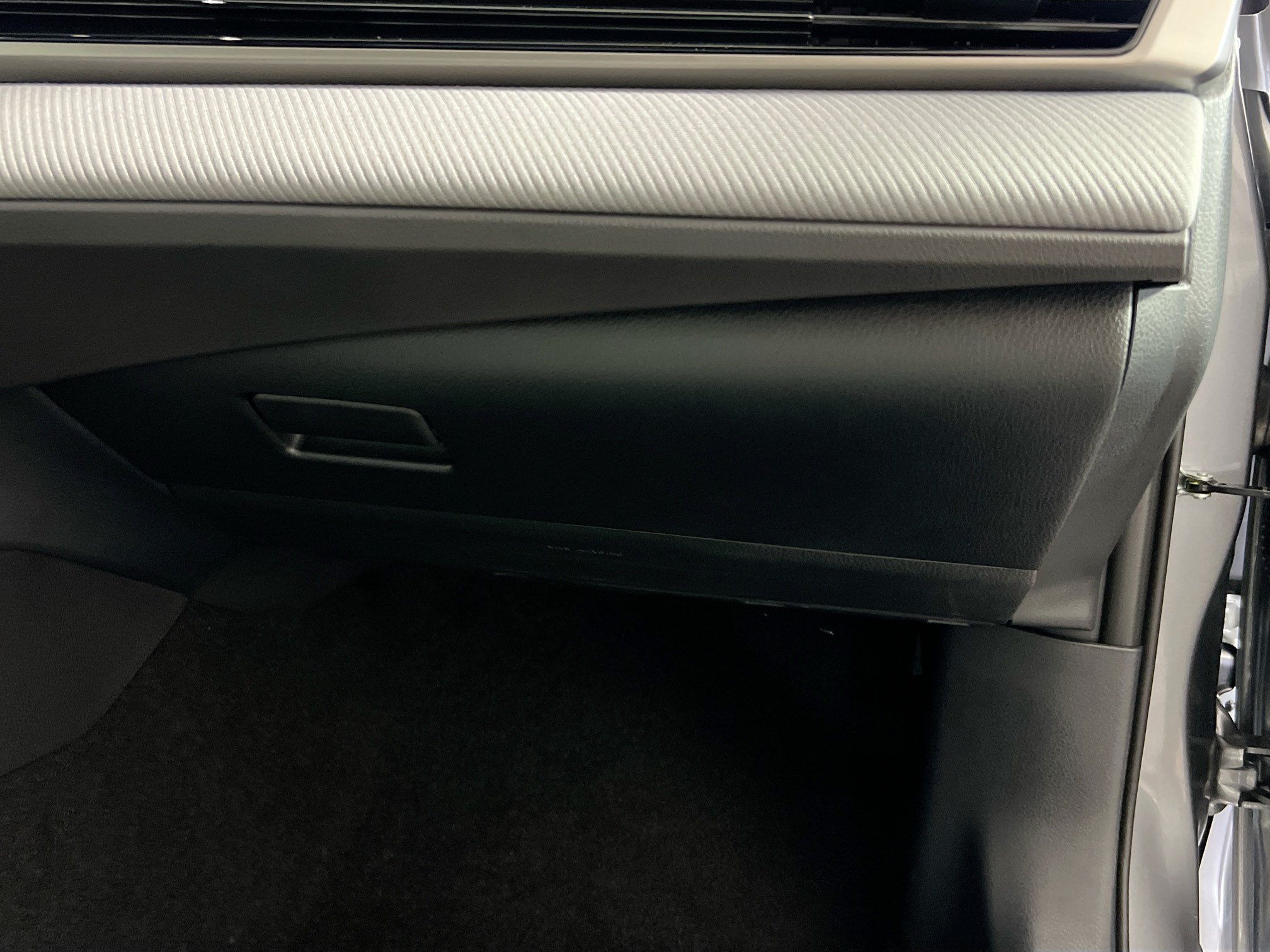 New 2026 Toyota Camry SE FWD image 34
