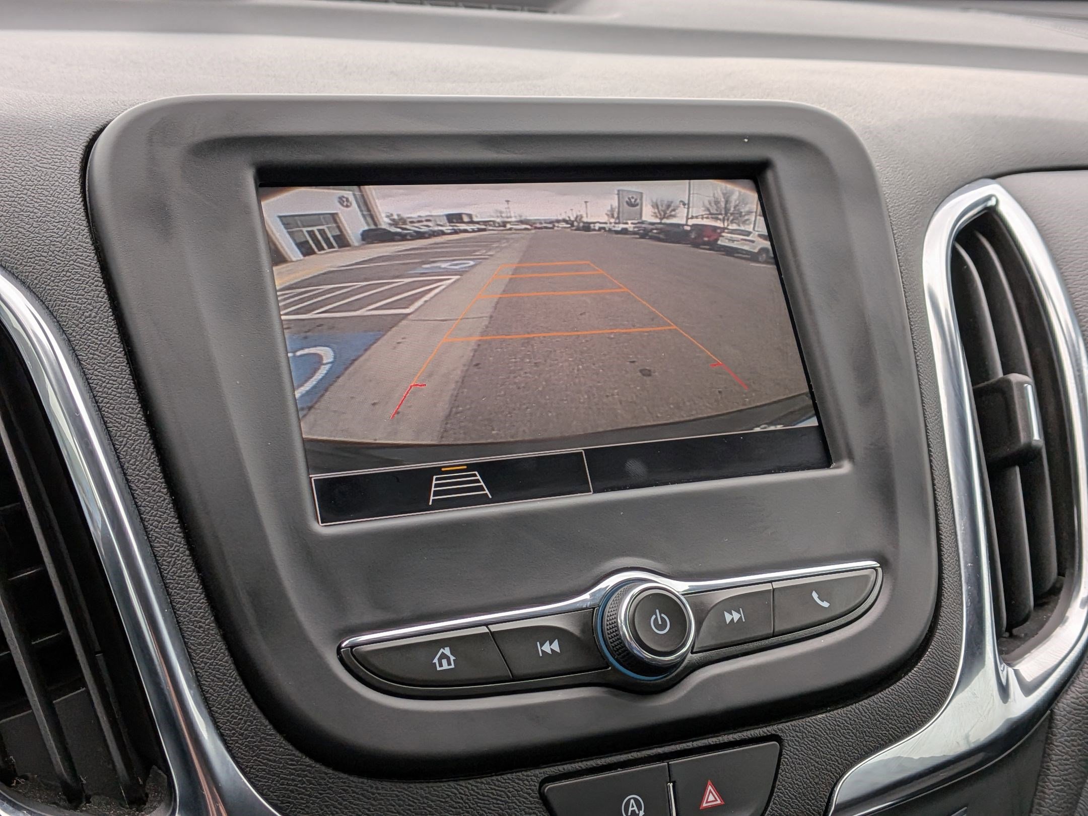 Used 2024 Chevrolet Equinox LT image 23