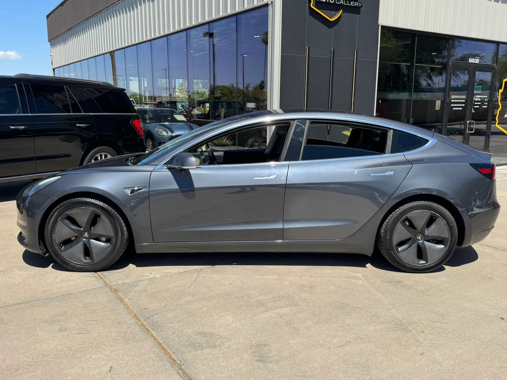 Used 2019 Tesla Model 3 Long Range AWD/4WD image 9