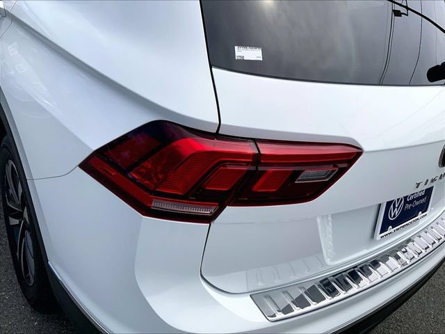 Certified 2023 Volkswagen Tiguan S FWD image 28