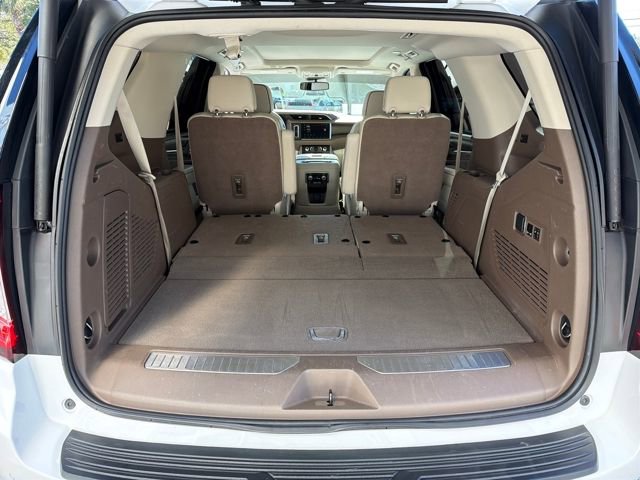 Used 2023 GMC Yukon Denali w/ Max Trailering Package image 11