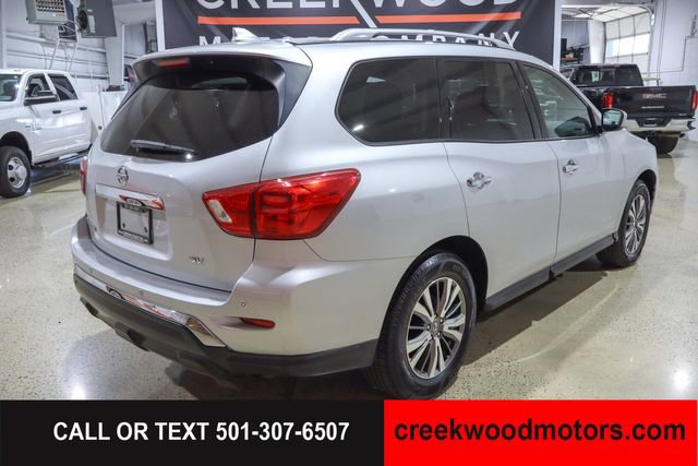 Used 2020 Nissan Pathfinder SV FWD image 17