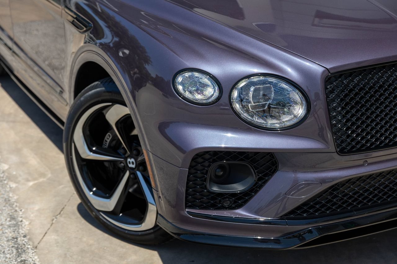 Certified 2023 Bentley Bentayga AWD/4WD image 7