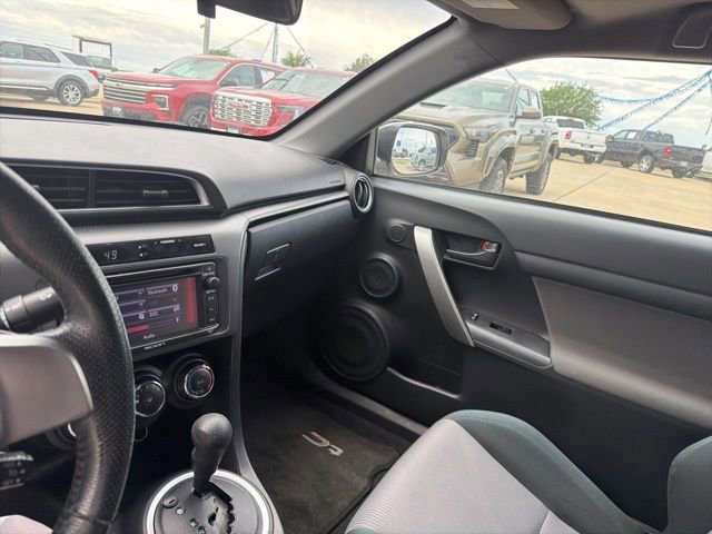 Used 2015 Scion tC image 19