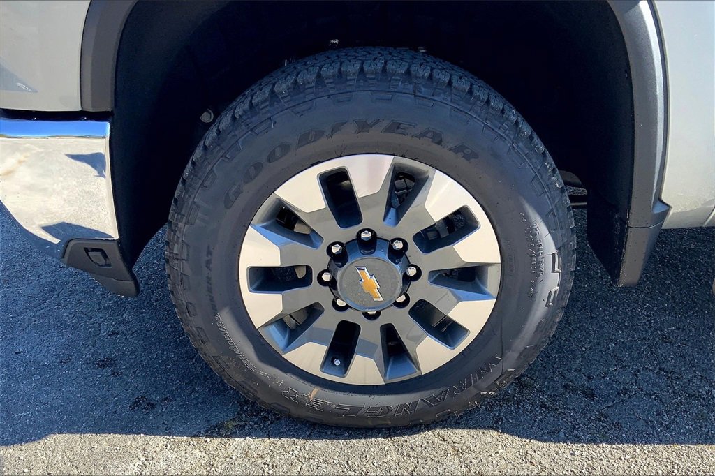 New 2026 Chevrolet Silverado 2500 LT w/ All Star Edition image 13