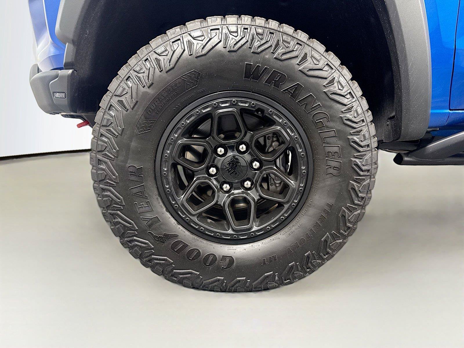 Used 2024 Chevrolet Colorado ZR2 w/ ZR2 Bison Edition AWD/4WD image 30