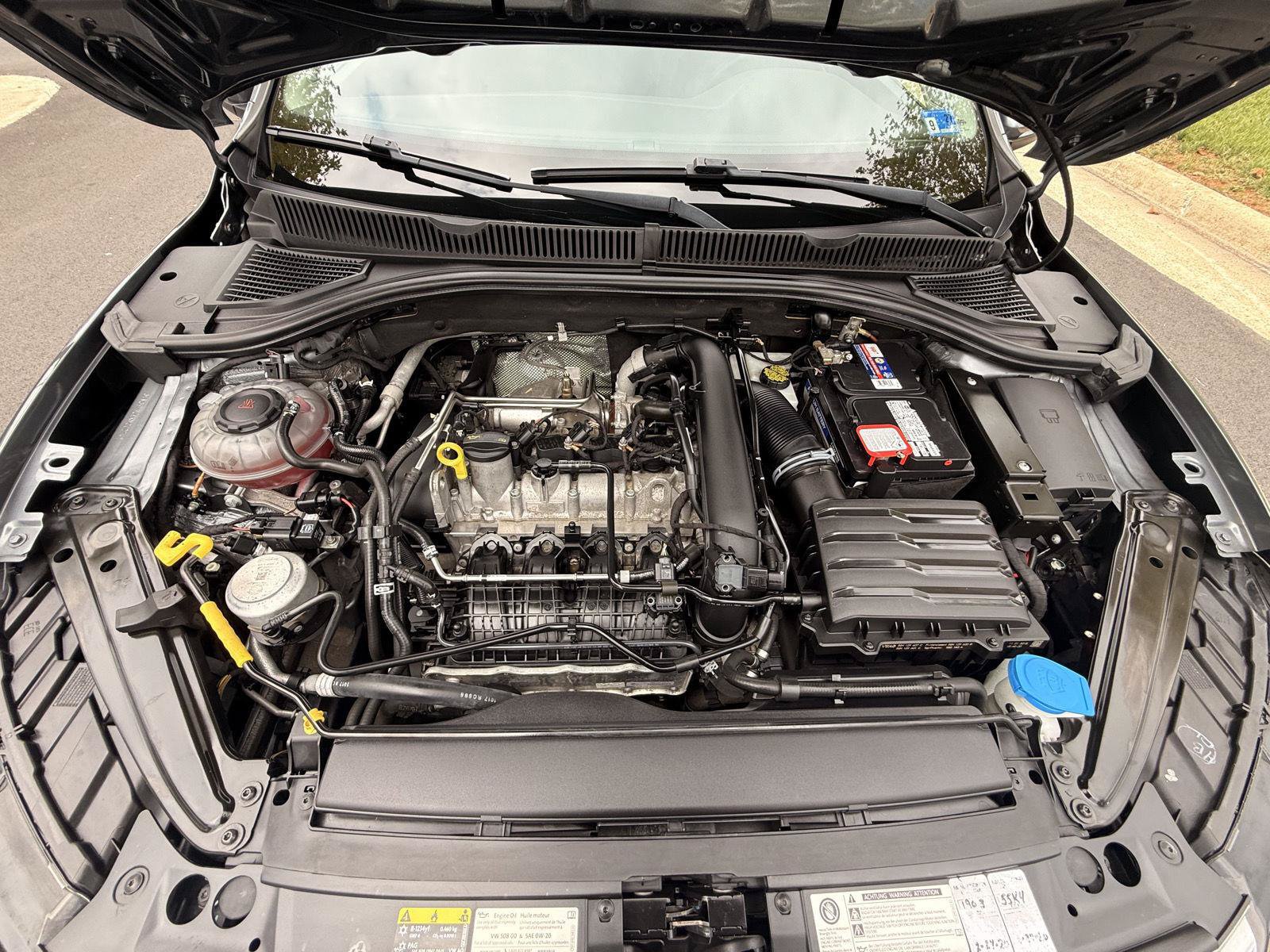 Used 2019 Volkswagen Jetta SEL Premium FWD image 12
