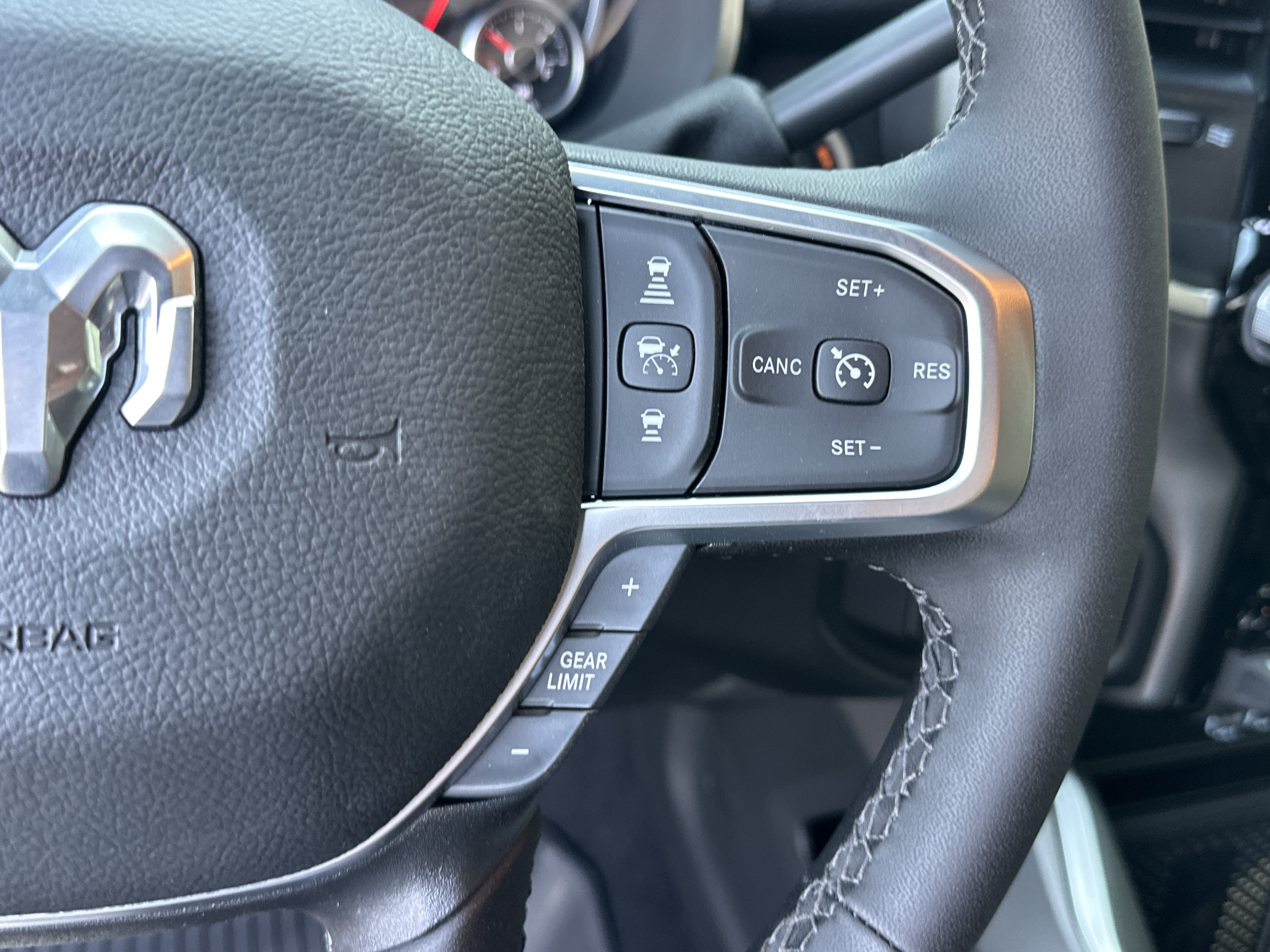 New 2026 RAM 3500 Big Horn AWD/4WD image 11