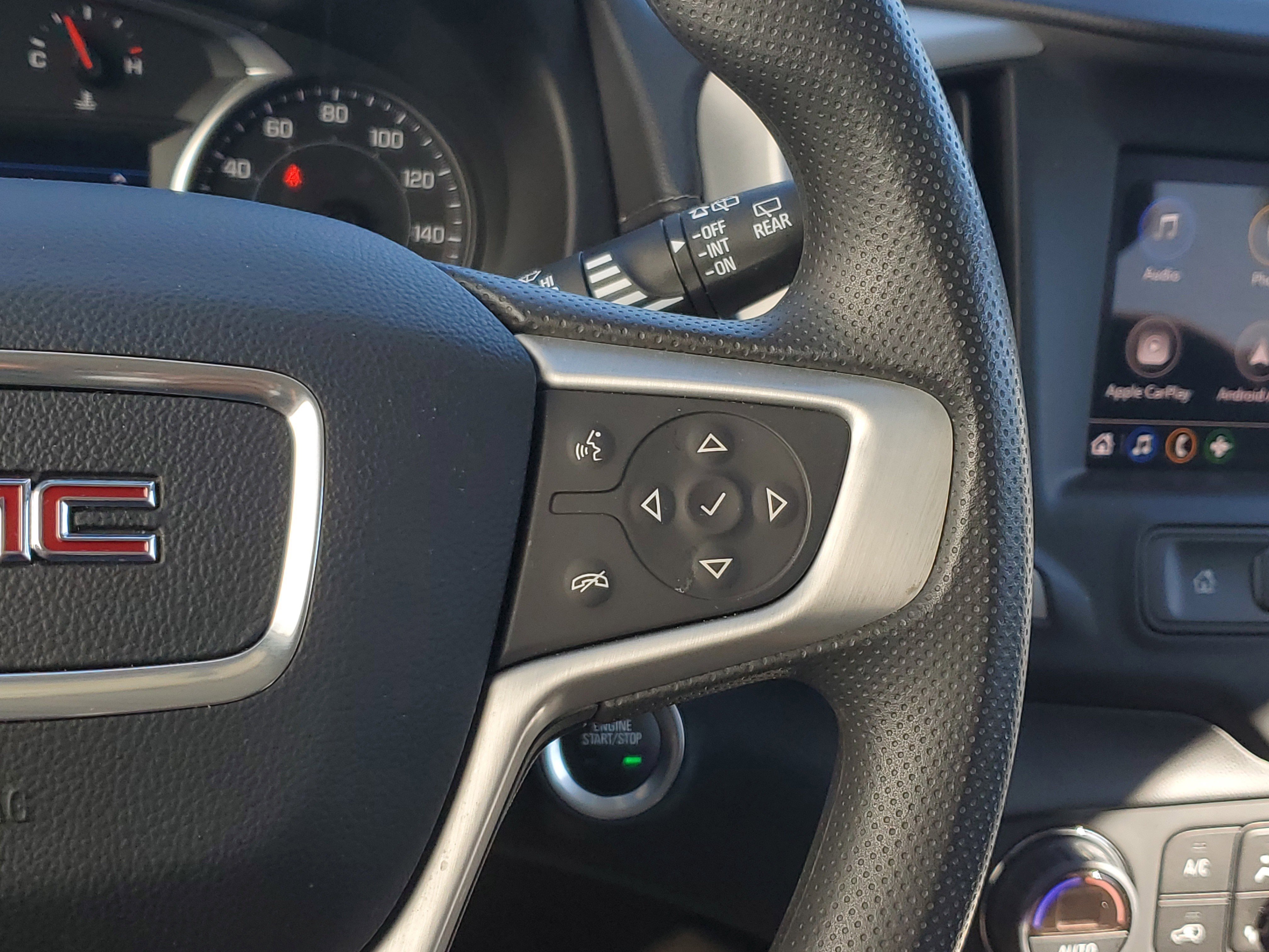 Used 2023 GMC Terrain SLE w/ Driver Convenience Package image 25