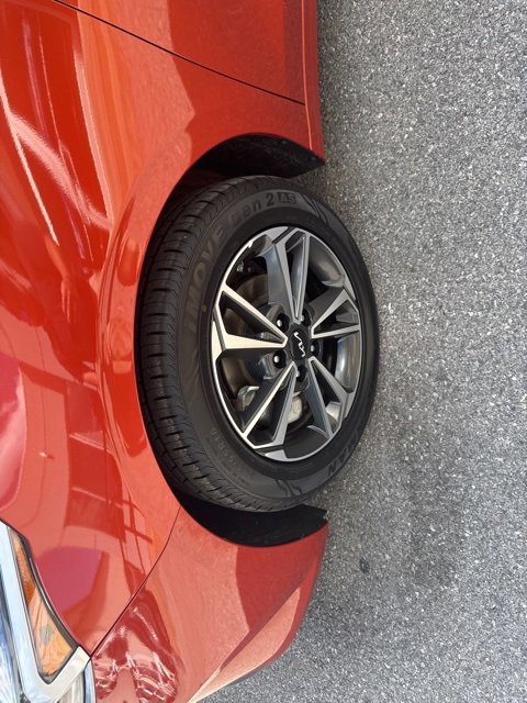 Used 2023 Kia Forte LXS image 8