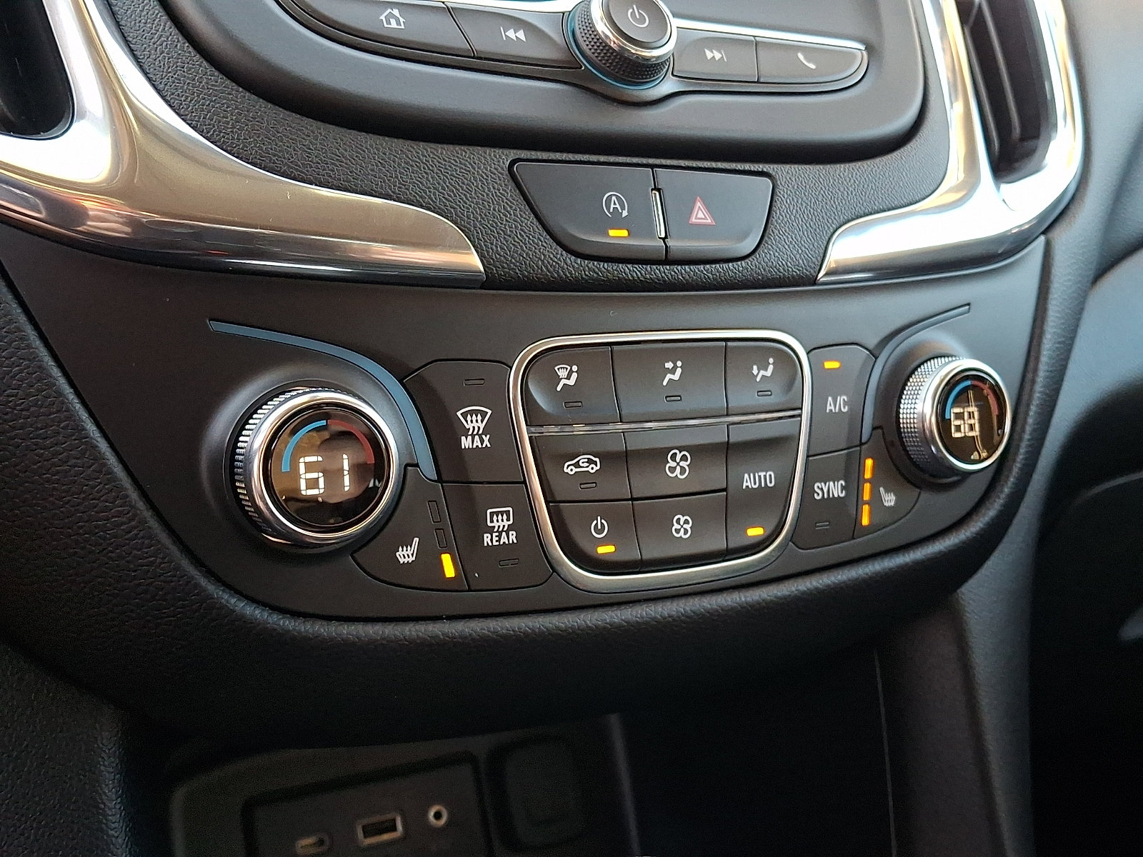 Certified 2023 Chevrolet Equinox LT w/ Driver Convenience Package AWD/4WD image 17