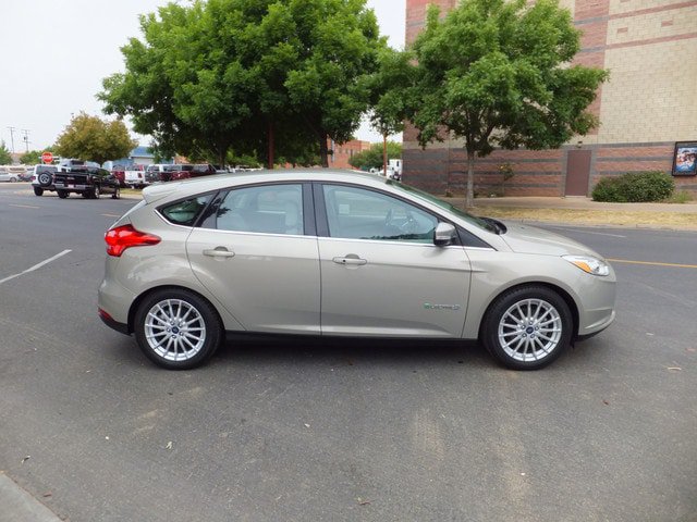 Used 2015 Ford Focus Electric Hatchback FWD image 3