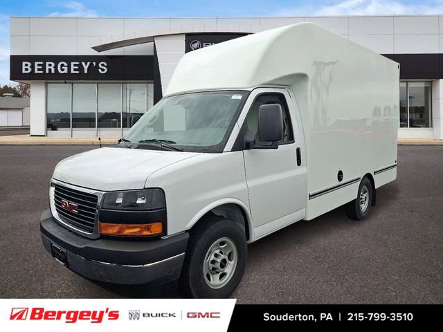 New 2026 GMC Savana 3500 w/ Power Convenience Package