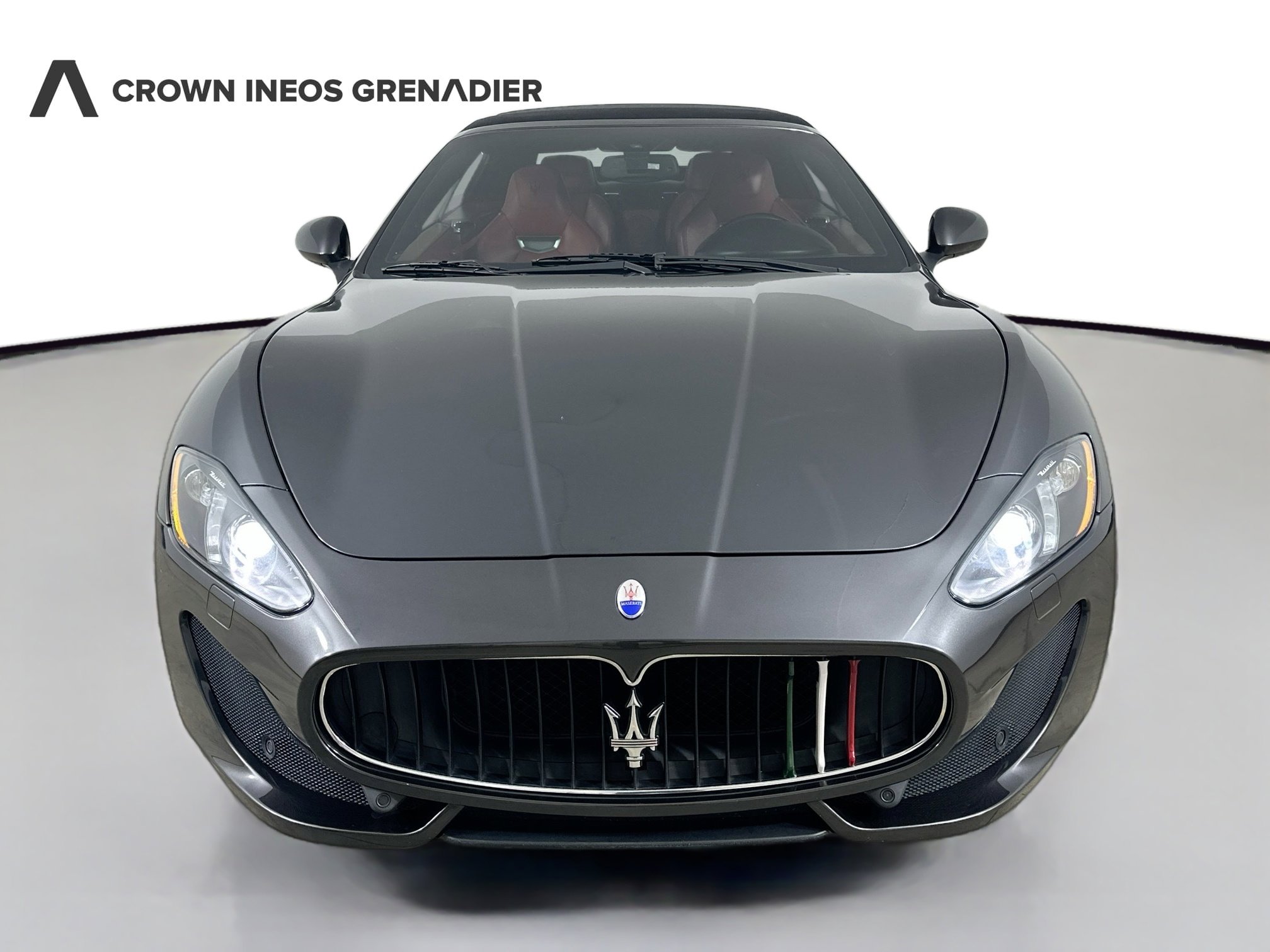 Used 2015 Maserati GranTurismo Sport RWD image 2