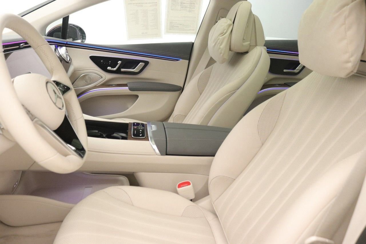Certified 2023 Mercedes-Benz EQS 580 4MATIC Sedan image 33