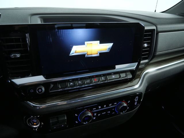 Used 2023 Chevrolet Silverado 1500 RST AWD/4WD image 18