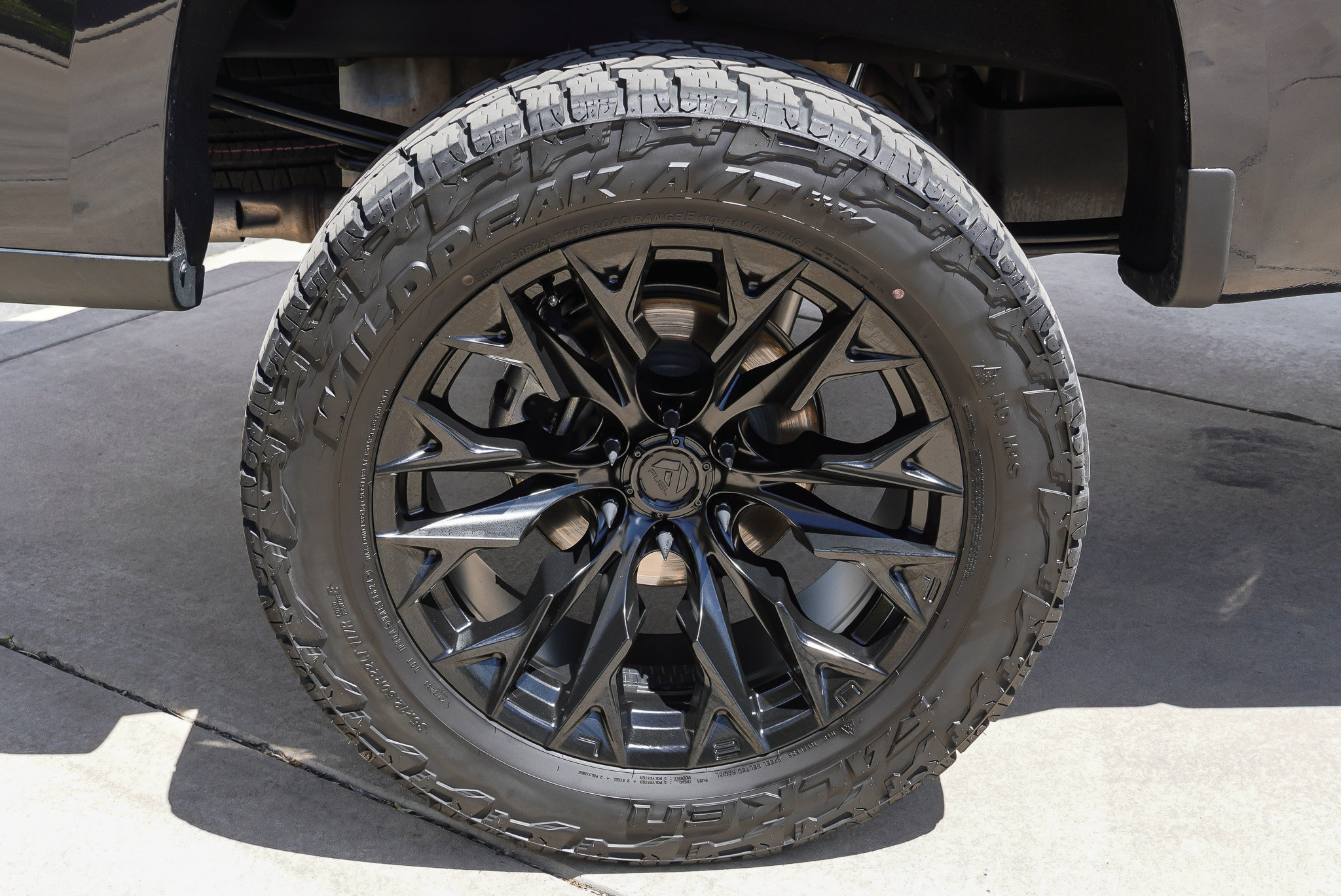 Used 2024 Chevrolet Silverado 1500 RST AWD/4WD image 11
