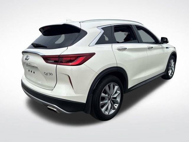 Used 2022 INFINITI QX50 Luxe w/ Cargo Package image 9