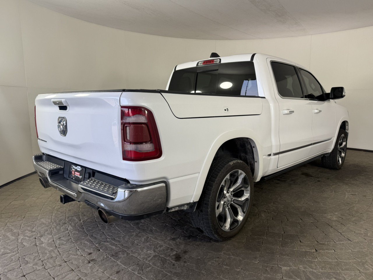 Used 2019 RAM 1500 Limited AWD/4WD image 9